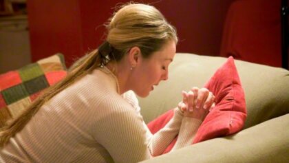 woman praying